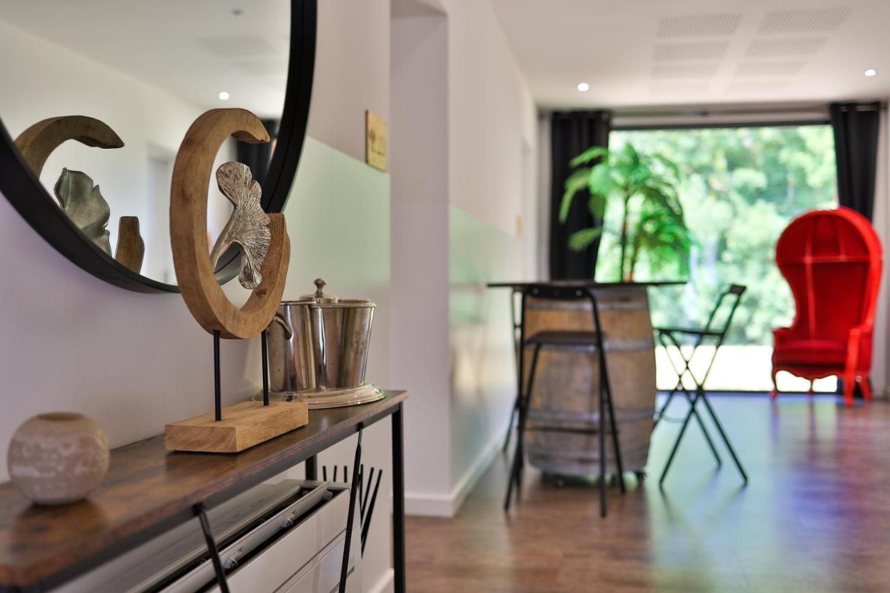 Logis Hotel & Spa Dejeunez Sous L'Arbre Rousset  Ngoại thất bức ảnh