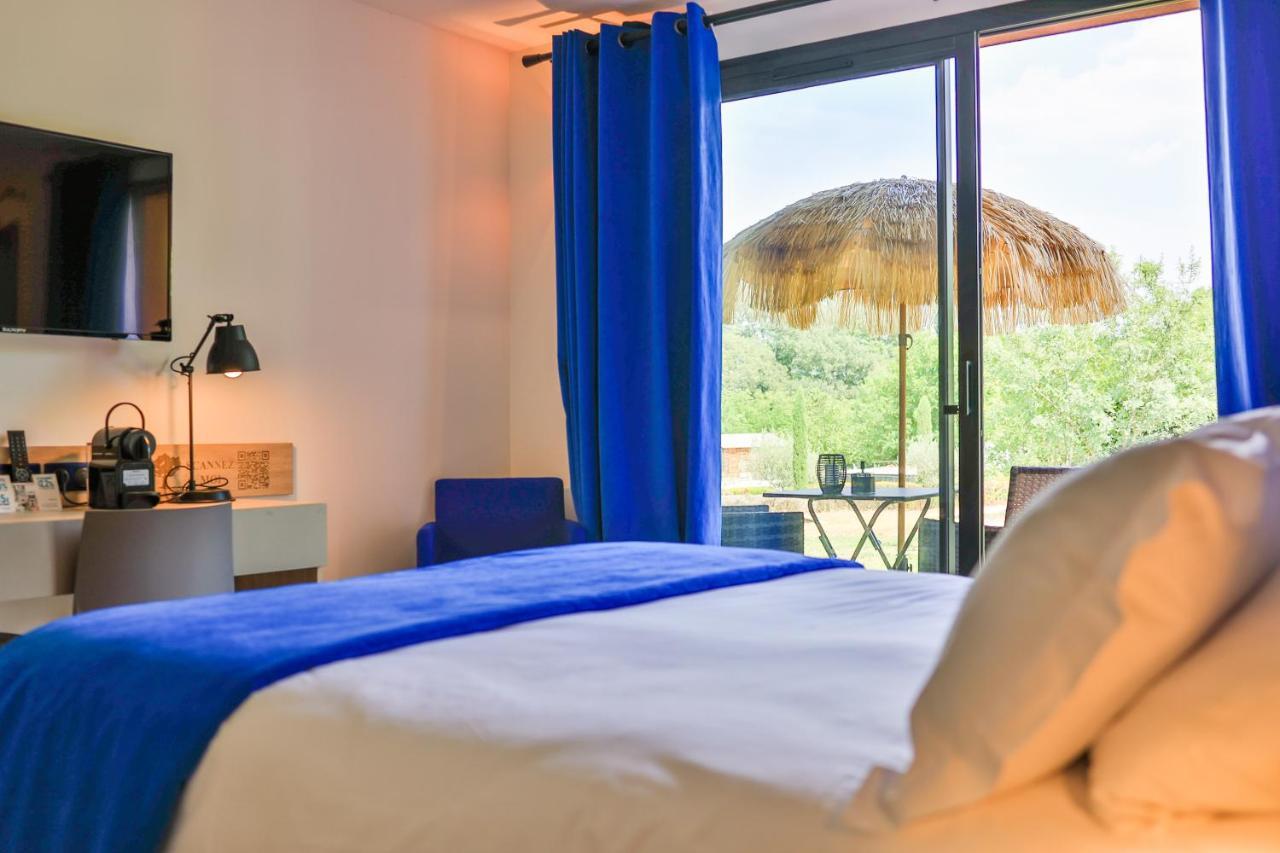 Logis Hotel & Spa Dejeunez Sous L'Arbre Rousset  Ngoại thất bức ảnh