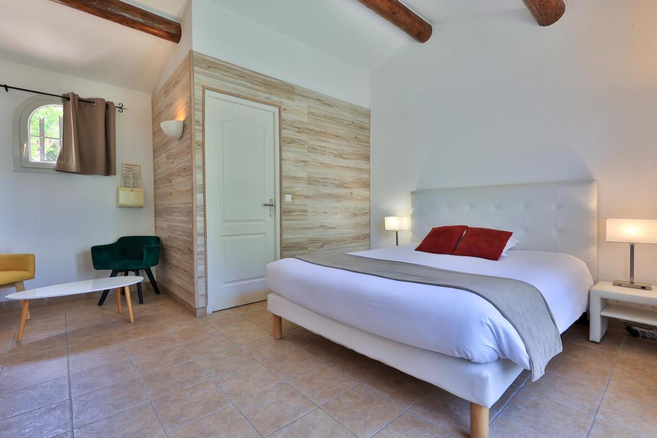 Logis Hotel & Spa Dejeunez Sous L'Arbre Rousset  Ngoại thất bức ảnh