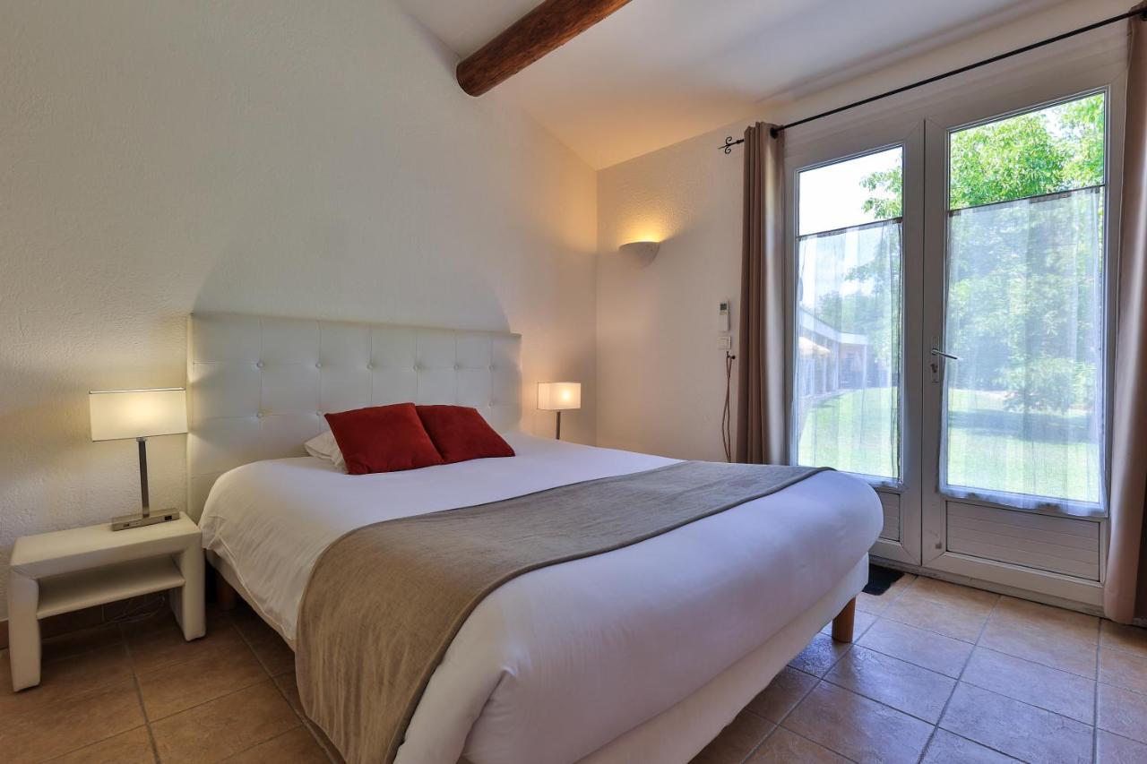 Logis Hotel & Spa Dejeunez Sous L'Arbre Rousset  Ngoại thất bức ảnh