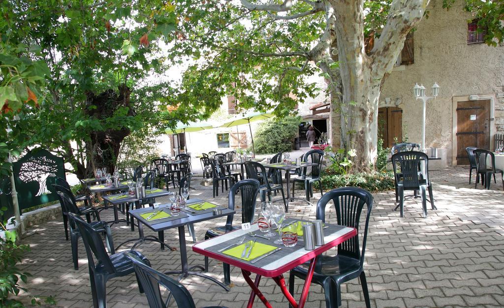 Logis Hotel & Spa Dejeunez Sous L'Arbre Rousset  Ngoại thất bức ảnh